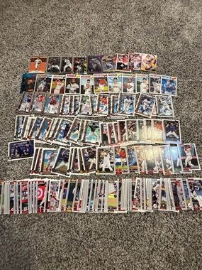Lot of 130 Topps 2025-2026 baseball cards with rookies & inserts